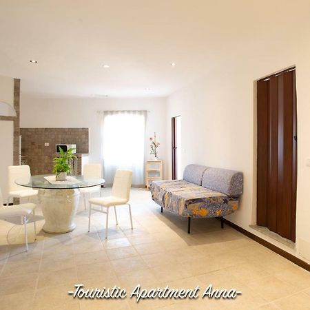 Tourist Apartment Anna براتشيانو المظهر الخارجي الصورة