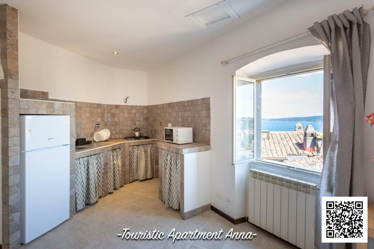 Tourist Apartment Anna براتشيانو المظهر الخارجي الصورة
